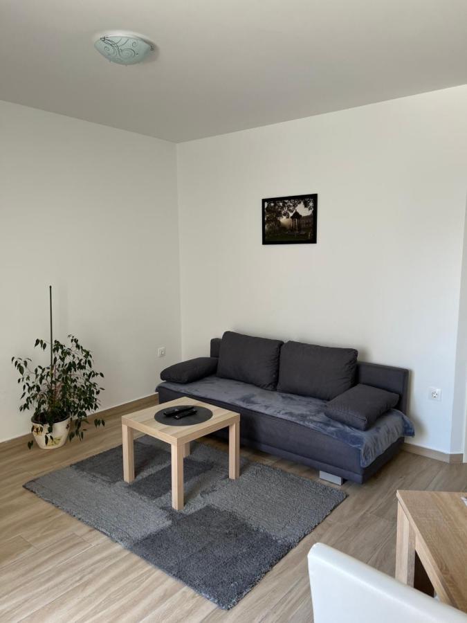 Apartment Sunrise With Private Parking Пула Экстерьер фото