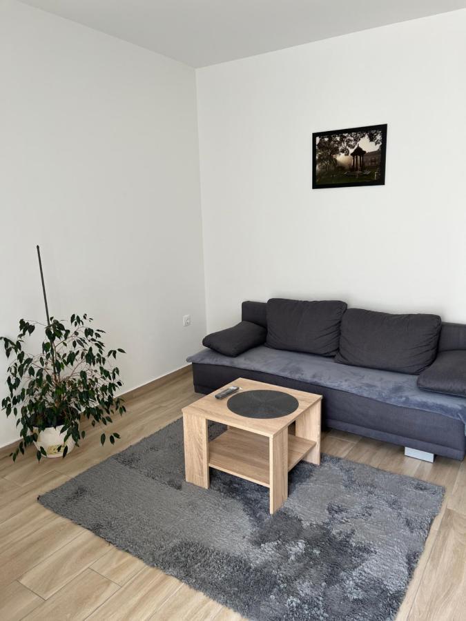 Apartment Sunrise With Private Parking Пула Экстерьер фото